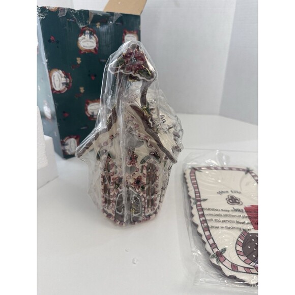 Blue Sky Christmas Clayworks Heather Goldminc Gingerbread Kingdom Church
